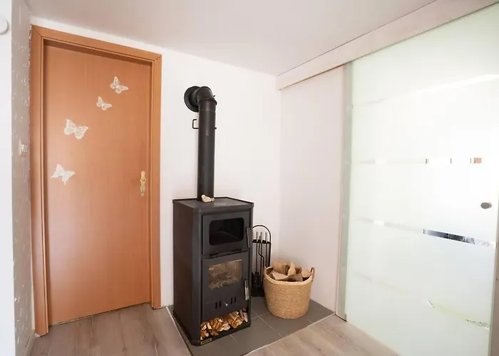 度假居 Butterfly By The Creek