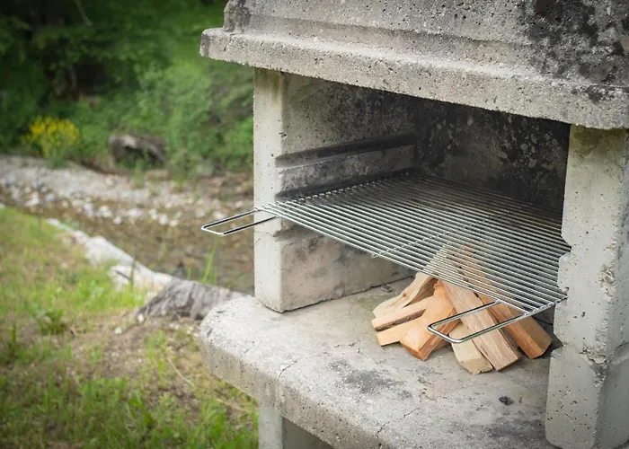 Butterfly By The Creek 度假居 Tržič